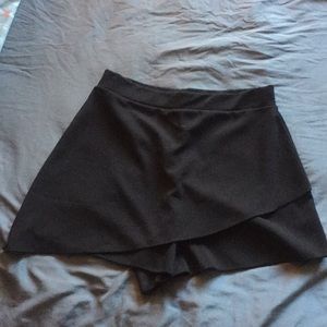 Women's high wasted shorts